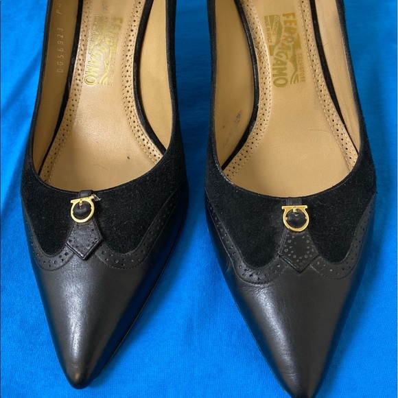Ferragamo heels - Picture 1 of 6